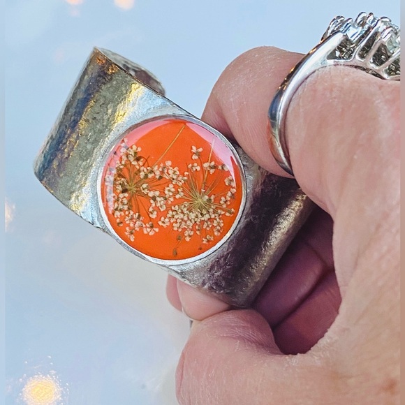 Shari Dixon Pressed Flower Orange Cuff Bracelet - Picture 9 of 9